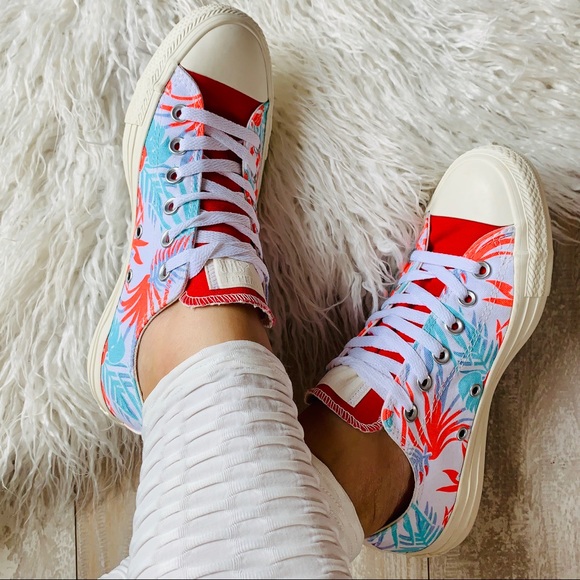 NWT Converse ID Custom Print low Tops - Picture 2 of 8